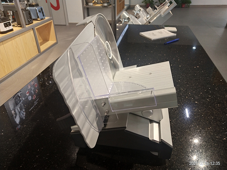 เครื่องตัดเนื้อ 